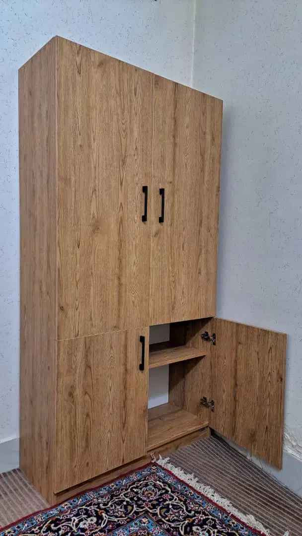 کمد|جاکفشی، کمد، دراور|کاشان, شهرک فرهنگیان|دیوار