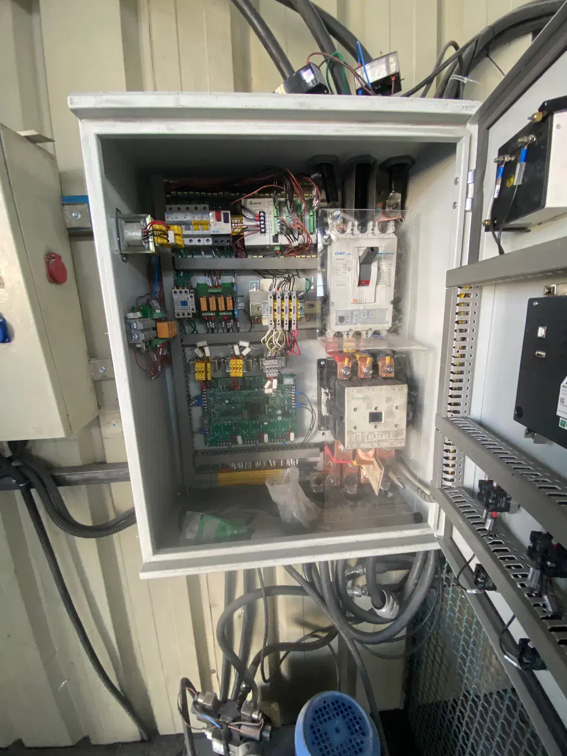 برق ساختمان و صنعتی|خدمات پیشه و مهارت|نجفآباد, کشاورز|دیوار