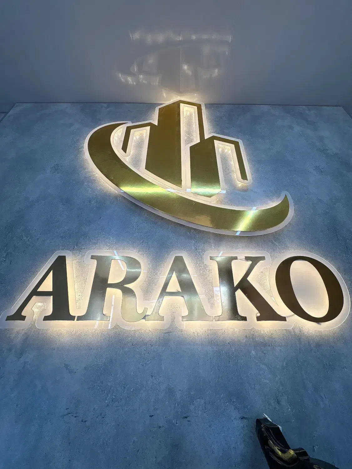 آپارتمان بسیارزیبا بلوارامام رضا*نبش شبکه۲۴متری|فروش آپارتمان|کاشان, فاز ۲ ناجی آباد|دیوار