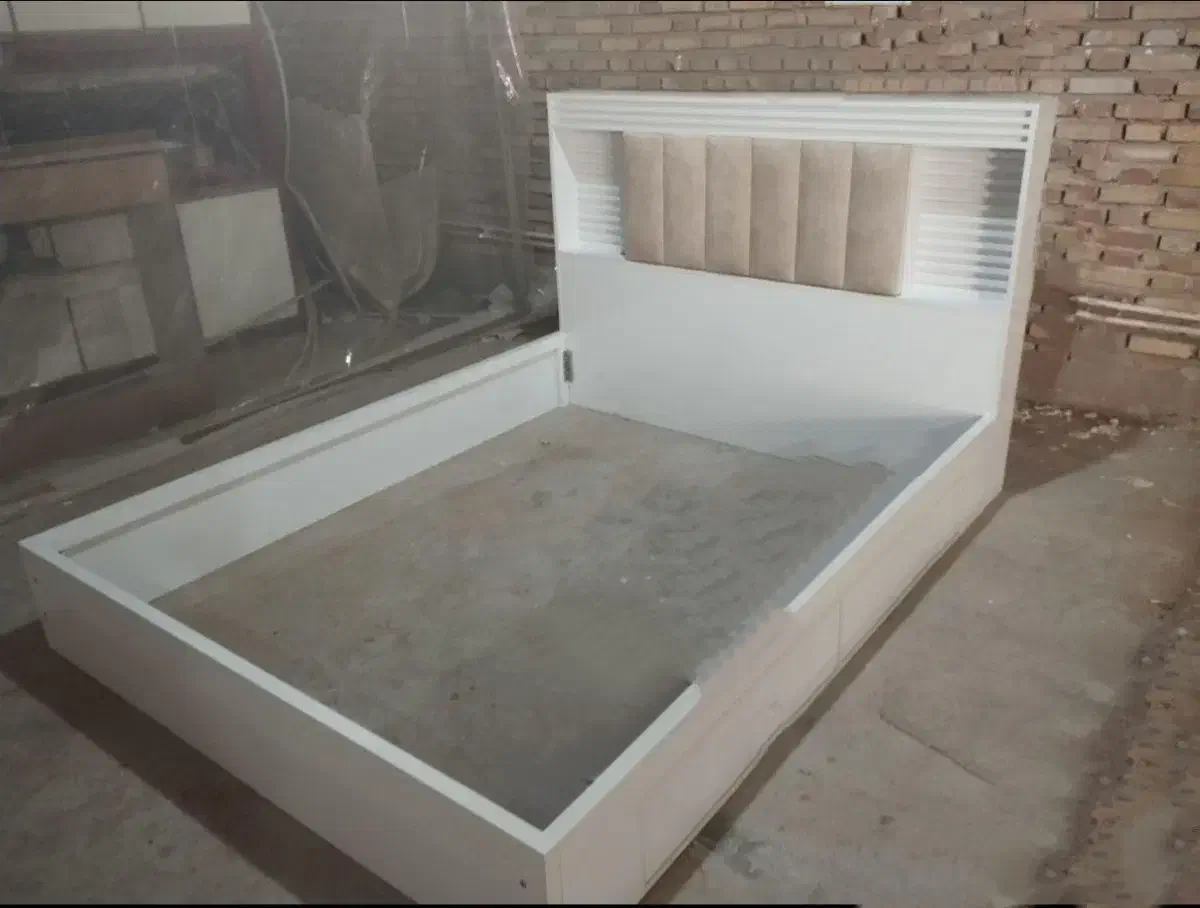 تختخواب ۱۲۰ یک و نیم نفره|تخت و سرویس خواب|بجنورد, |دیوار