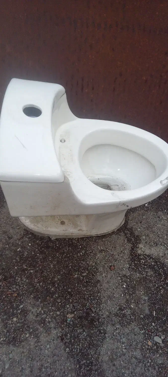 توالت فرنگی سالم|لوازم سرویس بهداشتی|تهران, اختیاریه|دیوار