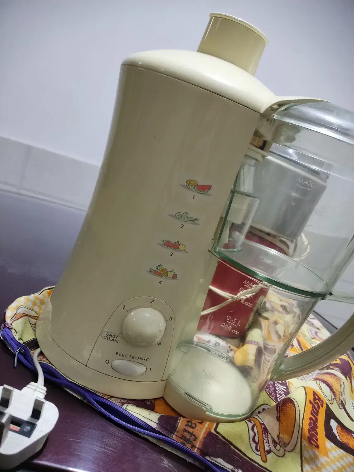 آبمیوە گیری|آبمیوه‌گیر و آب‌مرکبات‌گیر|مهاباد (آذربایجان غربی), |دیوار