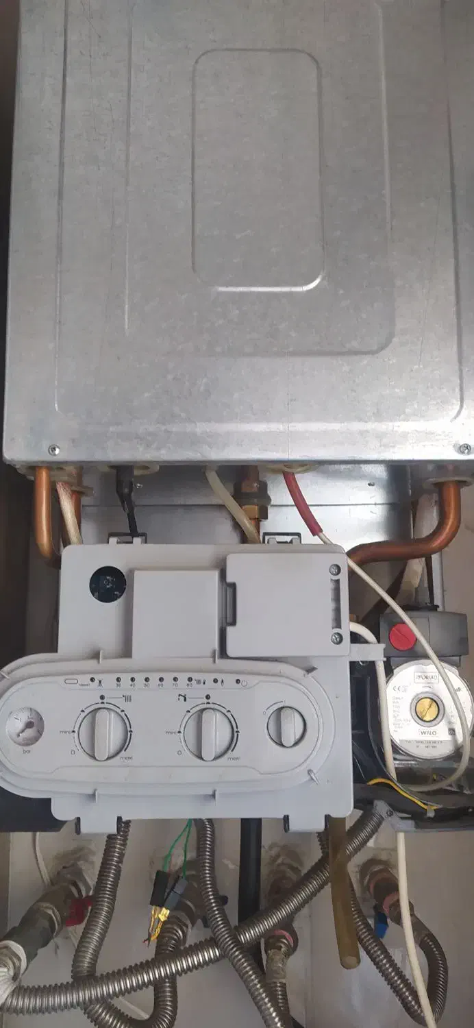 تعمیرات تخصصی انواع پکیج و آبگرمکن|خدمات پیشه و مهارت|گلبهار, شهر جدید گلبهار|دیوار