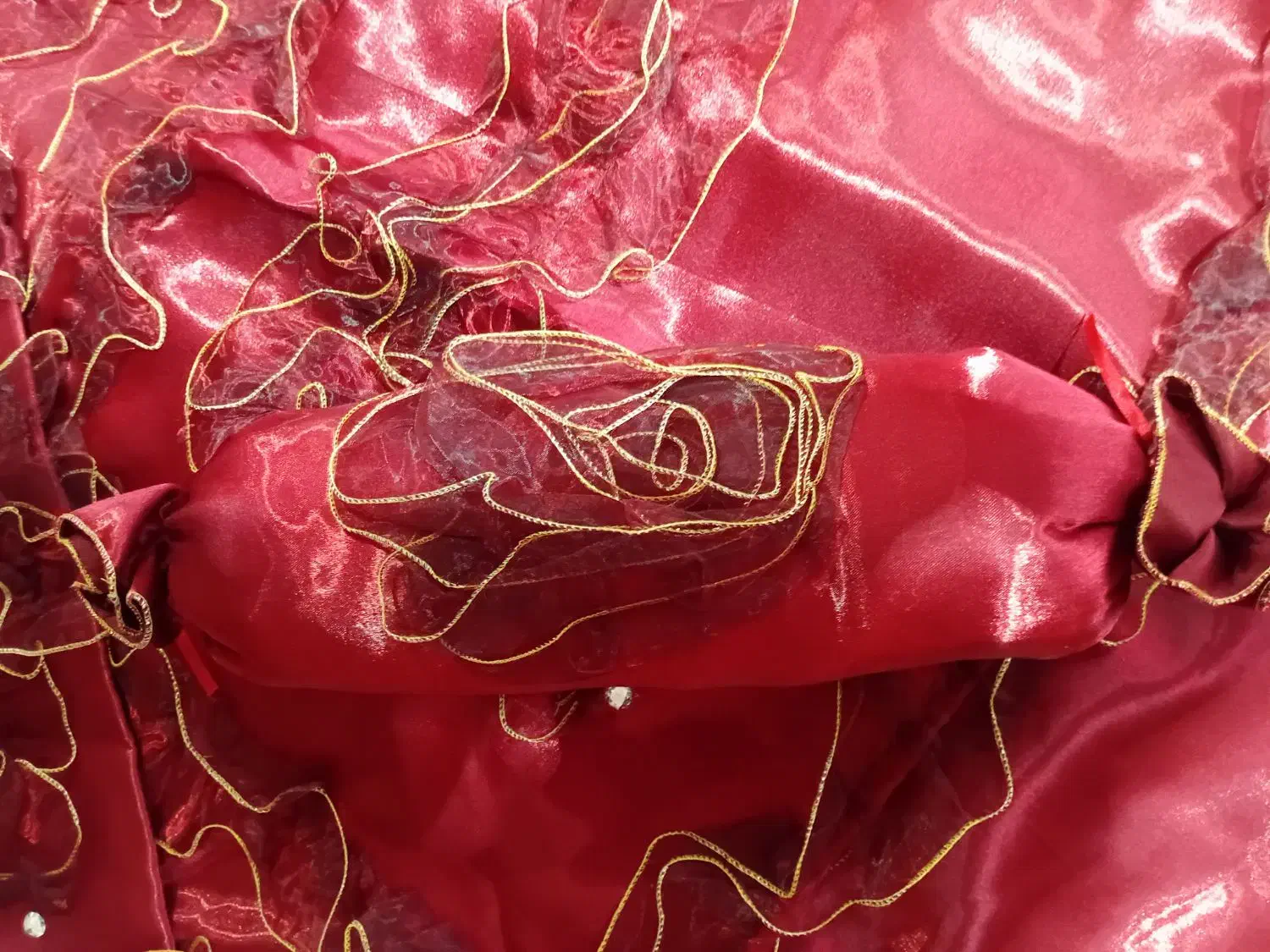 رو تختی نو دو نفره 3 عدد بالشت|رختخواب، بالش، پتو|مشگین شهر, |دیوار