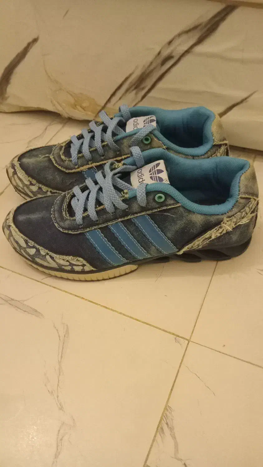 کتونی جین آدیداس 730،نو پا نخورده|کیف، کفش، کمربند|تهران, باغ خزانه|دیوار