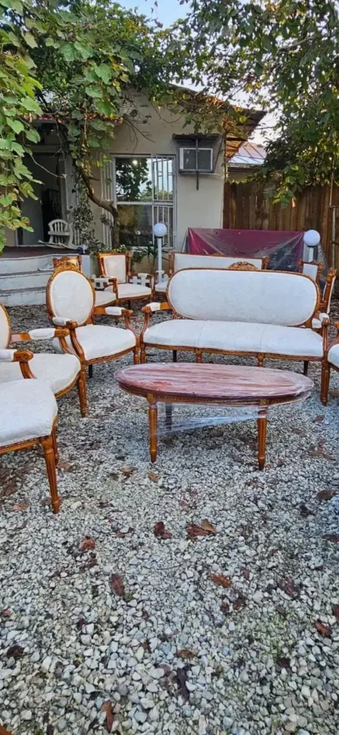 مبل نیو ترک به دلیل تغییر شغل حراج|مبلمان خانگی و میز عسلی|رشت, استادسرا|دیوار