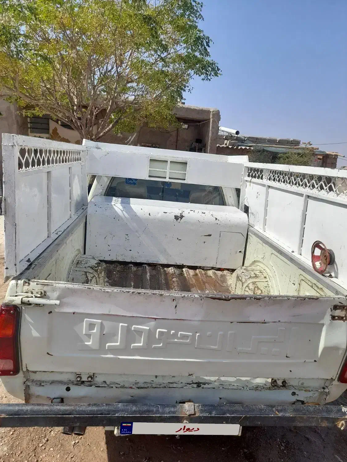 وانت بار|خودرو سواری و وانت|میان جلگه, |دیوار