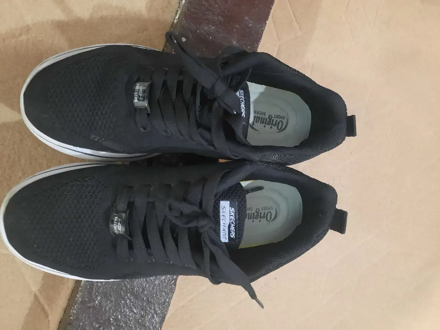 فروش کفش اسکیچر اورجینال سایز ۳۹ قیمت ۷۰۰۰۰۰تومان|کیف، کفش، کمربند|شاهینشهر, کوی مهدیه|دیوار
