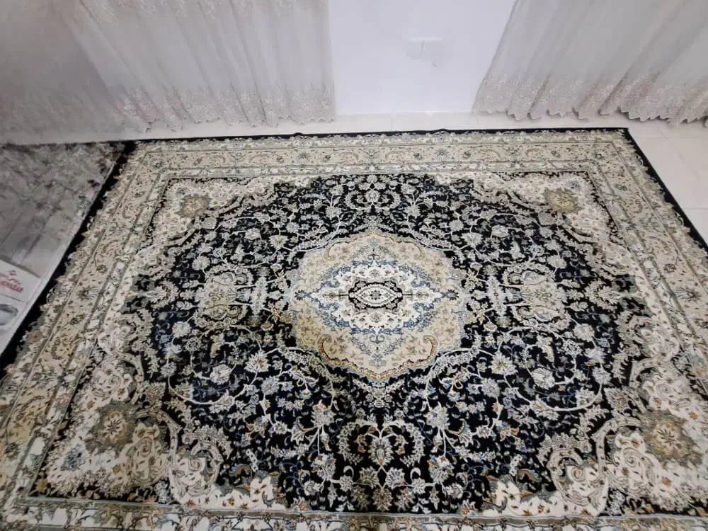 فرش ۹متری زمرد مشهد|فرش|تهران, شهرک فردوس (حسینی)|دیوار