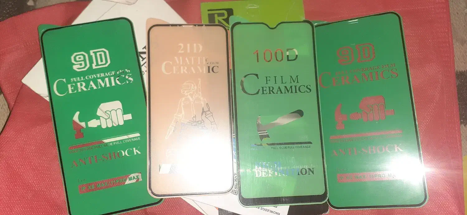 تعدادی گلس زدزربه و ایق باتری لیتیومی و قاب ا|لوازم جانبی موبایل و تبلت|اصفهان, بهارانچی|دیوار