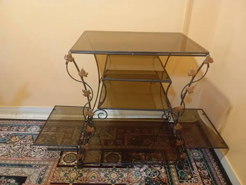 میز و صندلی|میز و صندلی غذاخوری|دوگنبدان, |دیوار