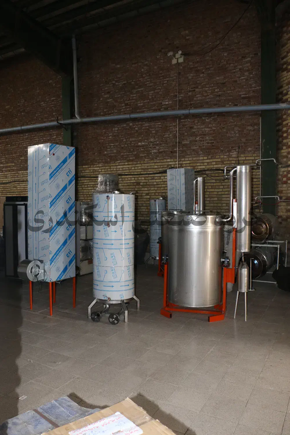 دیگ صنعتی عرقگیری تقطیر عرق گیر و گلاب گیر 400|ماشینآلات صنعتی|گرگان, |دیوار