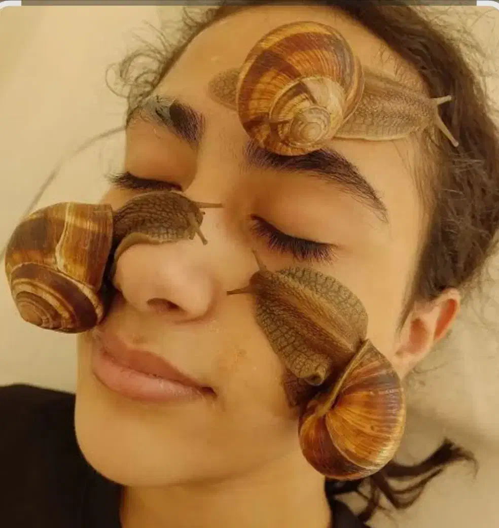 تزریقات و بخیه زدن در منزل خودتان پذیرفته میشود|خدمات آرایشگری و زیبایی|هامون, |دیوار