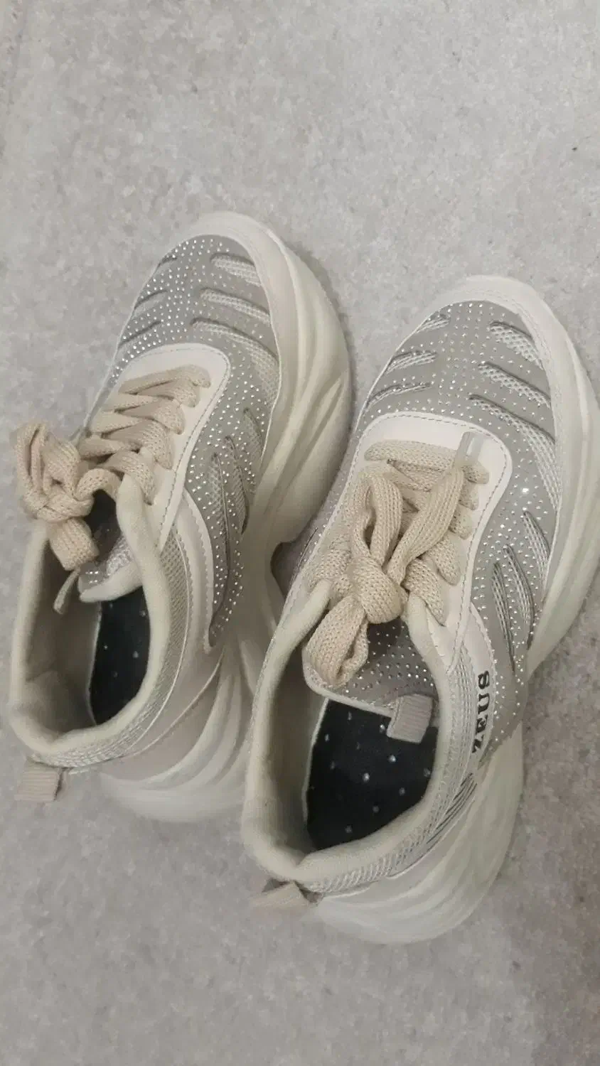 کفش  نو سایز ۳۷|کیف، کفش، کمربند|بندر گناوه, |دیوار