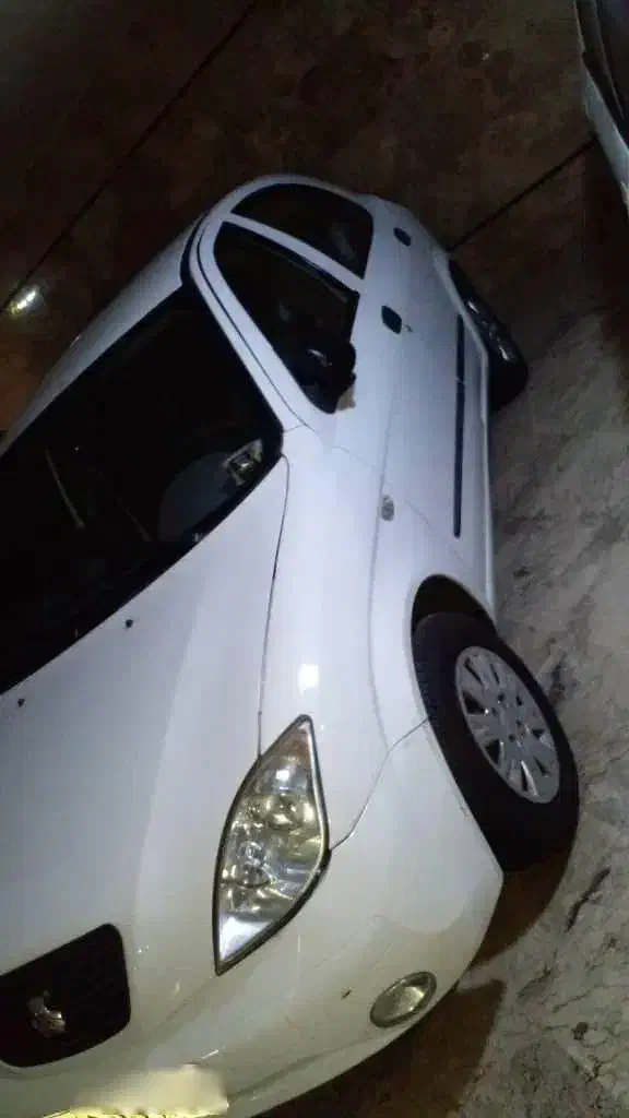 تیبا ۲مدل۹۶ فول سفیدبدون خط و خش کلاج برقی ۱۵۵کار|خودرو سواری و وانت|تهران, نظامی گنجوی (توانیر)|دیوار