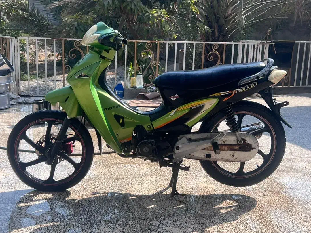 فروش موتور سیکلت بی کلاچ|موتورسیکلت|بند زرک, |دیوار