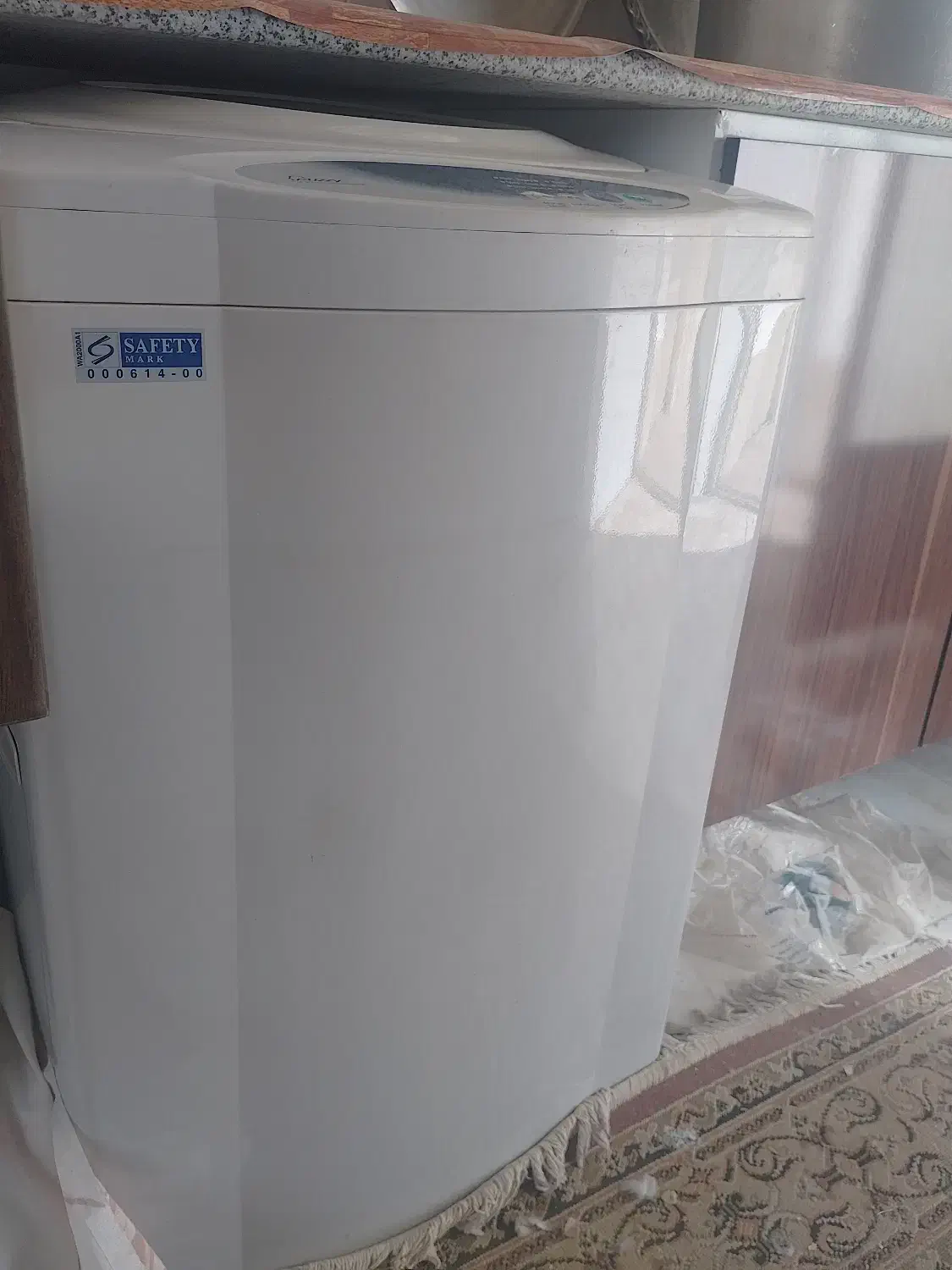 لباسشویی و یخچال|ماشین لباسشویی و خشک‌کن لباس|خمینی‌شهر, |دیوار