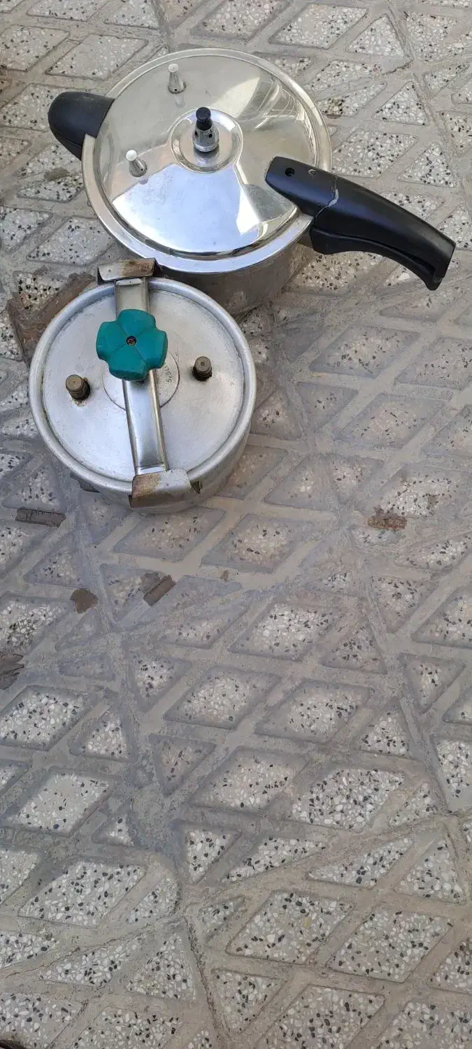 مقداری وسایل خونه درحد نو و نو|ظروف پختوپز|بروجرد, |دیوار