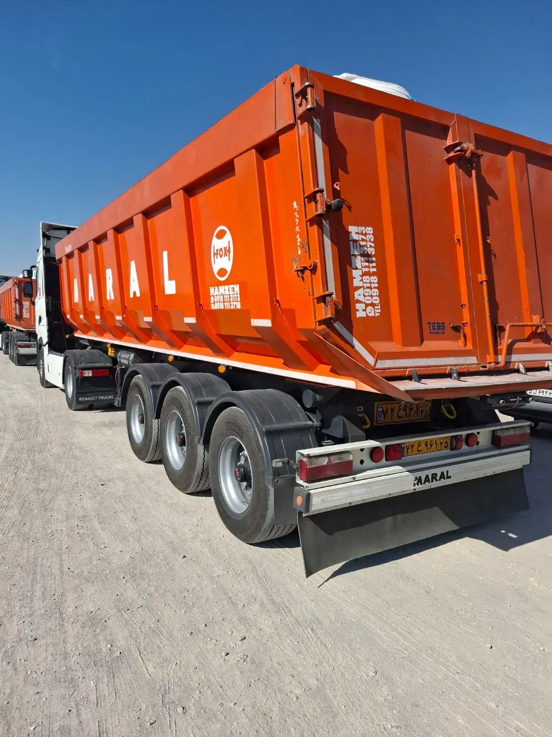 کمپرسی 3محور|خودرو سنگین|میانه, |دیوار