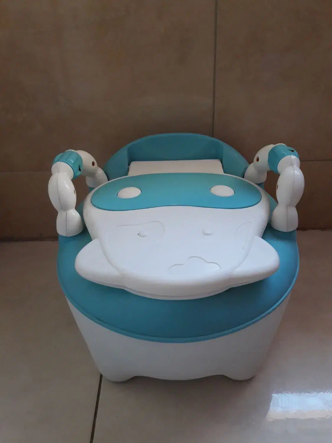 صندلی توالت کودک|اسباب و اثاث بچه|بروجرد, |دیوار