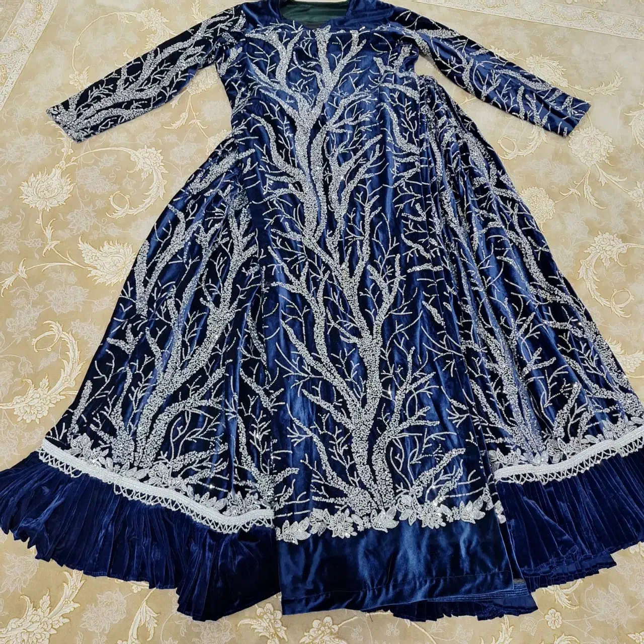 لباس محلی|لباس|یاسوج, |دیوار