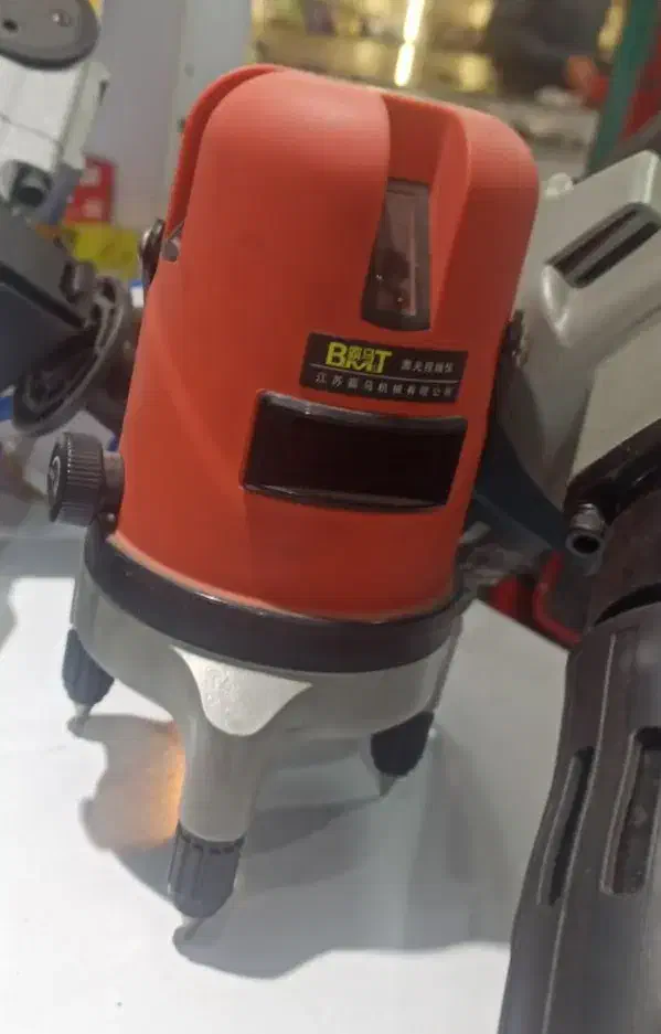 تراز لیزری. pm|ابزارآلات|اهواز, طالقانی|دیوار