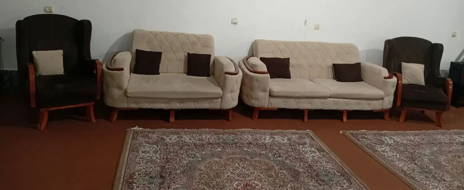 مبل پایه چوبی|مبلمان خانگی و میز عسلی|الشتر, |دیوار