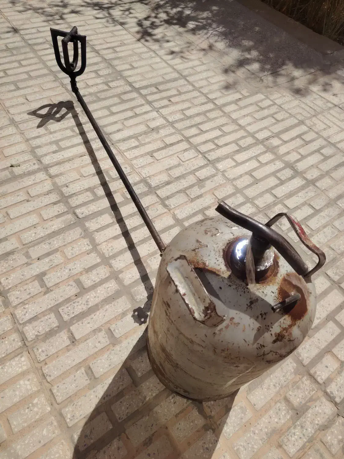 چراغ (فارسونکا) نفتی و گازوئیلی|لامپ و چراغ|آباده, |دیوار