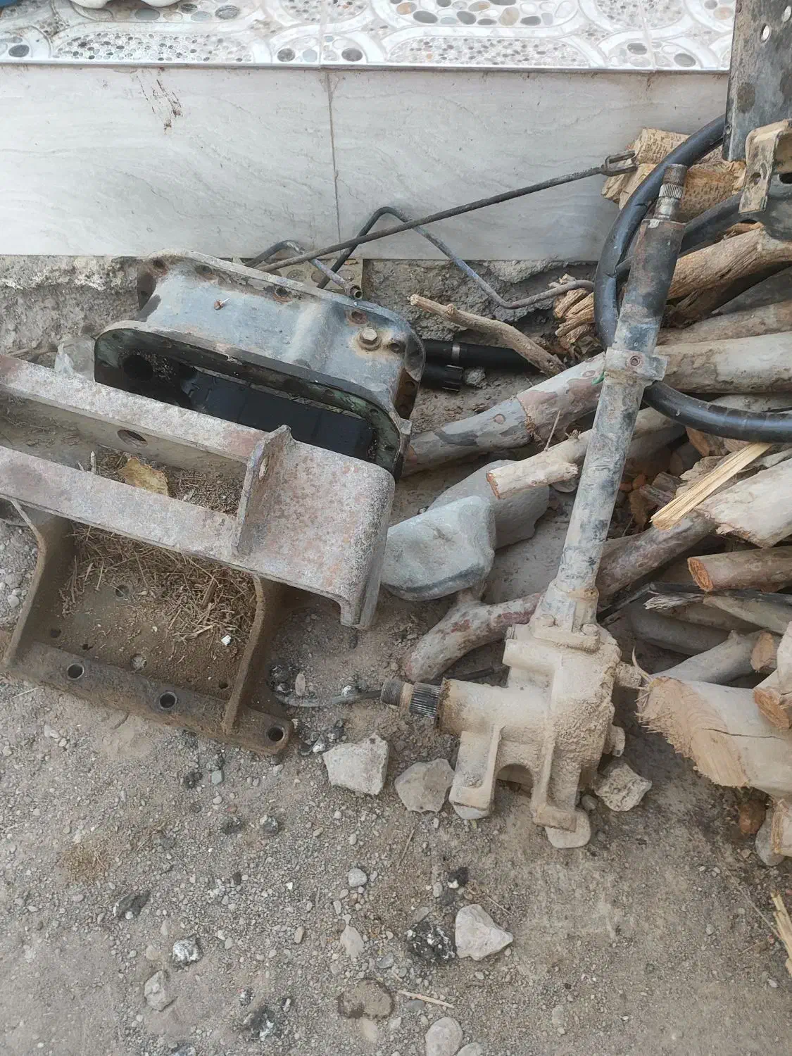 جعبه فرمان تراکتور فرگسن ۲۸۵|قطعات یدکی و لوازم جانبی|بیکاه, |دیوار