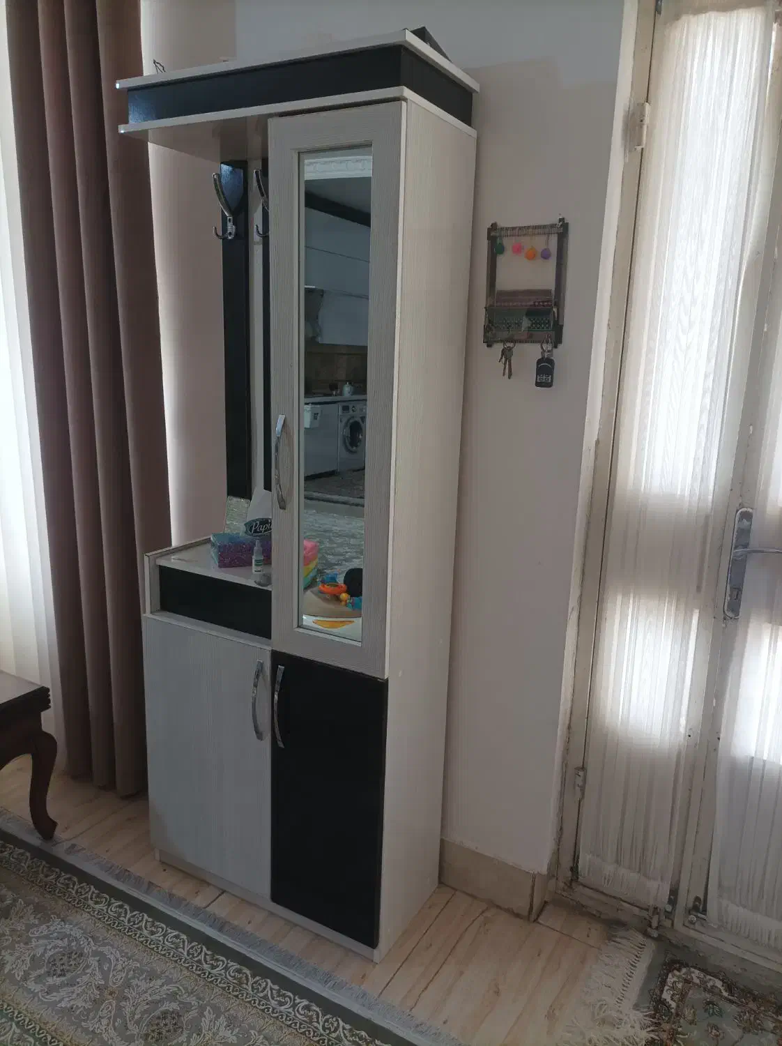 جاکفشی|جاکفشی، کمد، دراور|سبزوار, قصبه اب یمین|دیوار