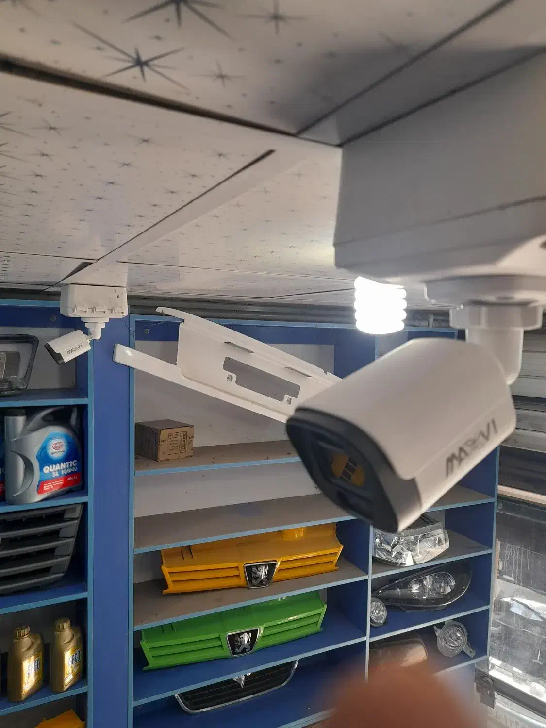 فروش نصب و تعمیر دوربین و دزدگیر پک ۷۰۰۰تومن|دوربین مداربسته|فیروزآباد (فارس), |دیوار