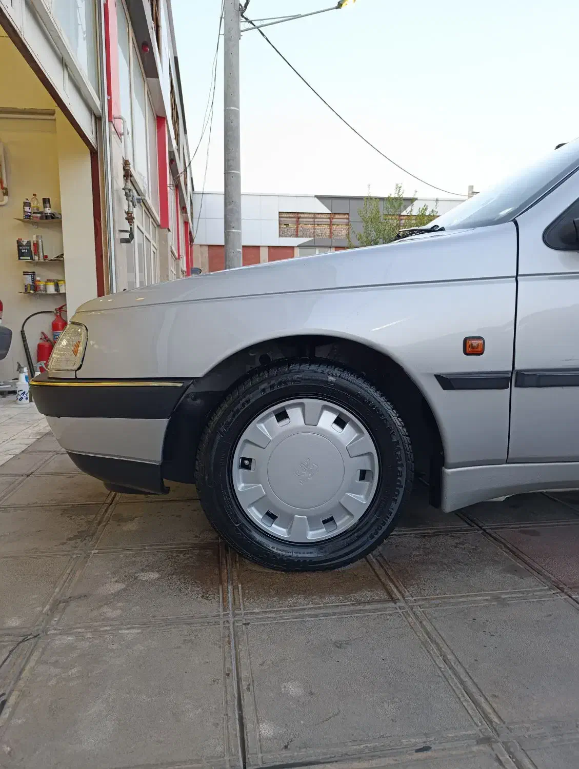 واکس و پولیش(نانو سرامیک)|خدمات موتور و ماشین|قم, شهرک خودرو|دیوار