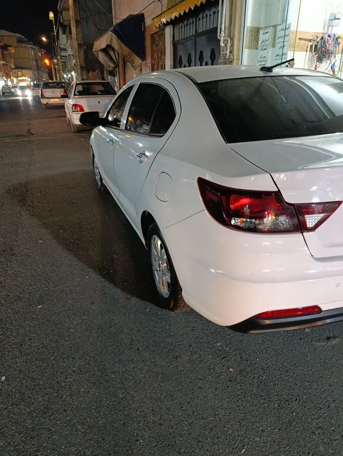 شاهین|خودرو سواری و وانت|رشت, معلولین|دیوار