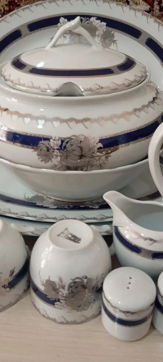 ظروف چینی تقدیس|ظروف سرو و پذیرایی|ری, فیروزآباد|دیوار