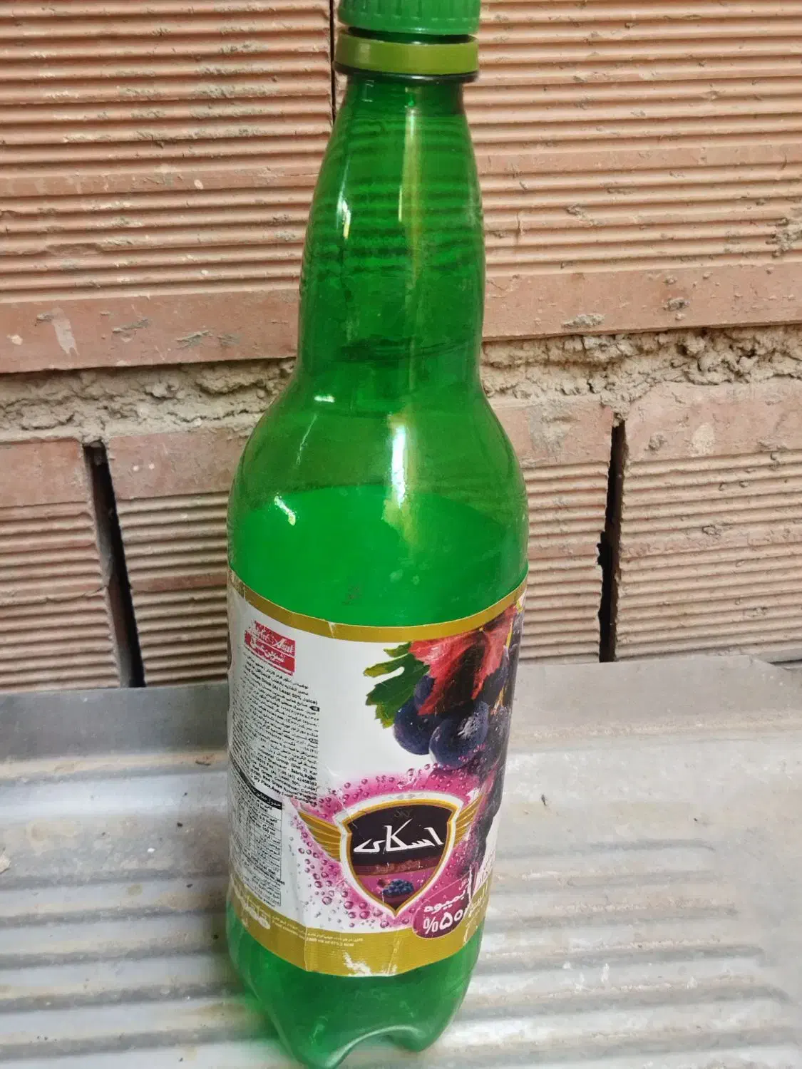 بطری نوشابه|ظروف نگهدارنده، پلاستیکی، یکبارمصرف|گنبد کاووس, |دیوار