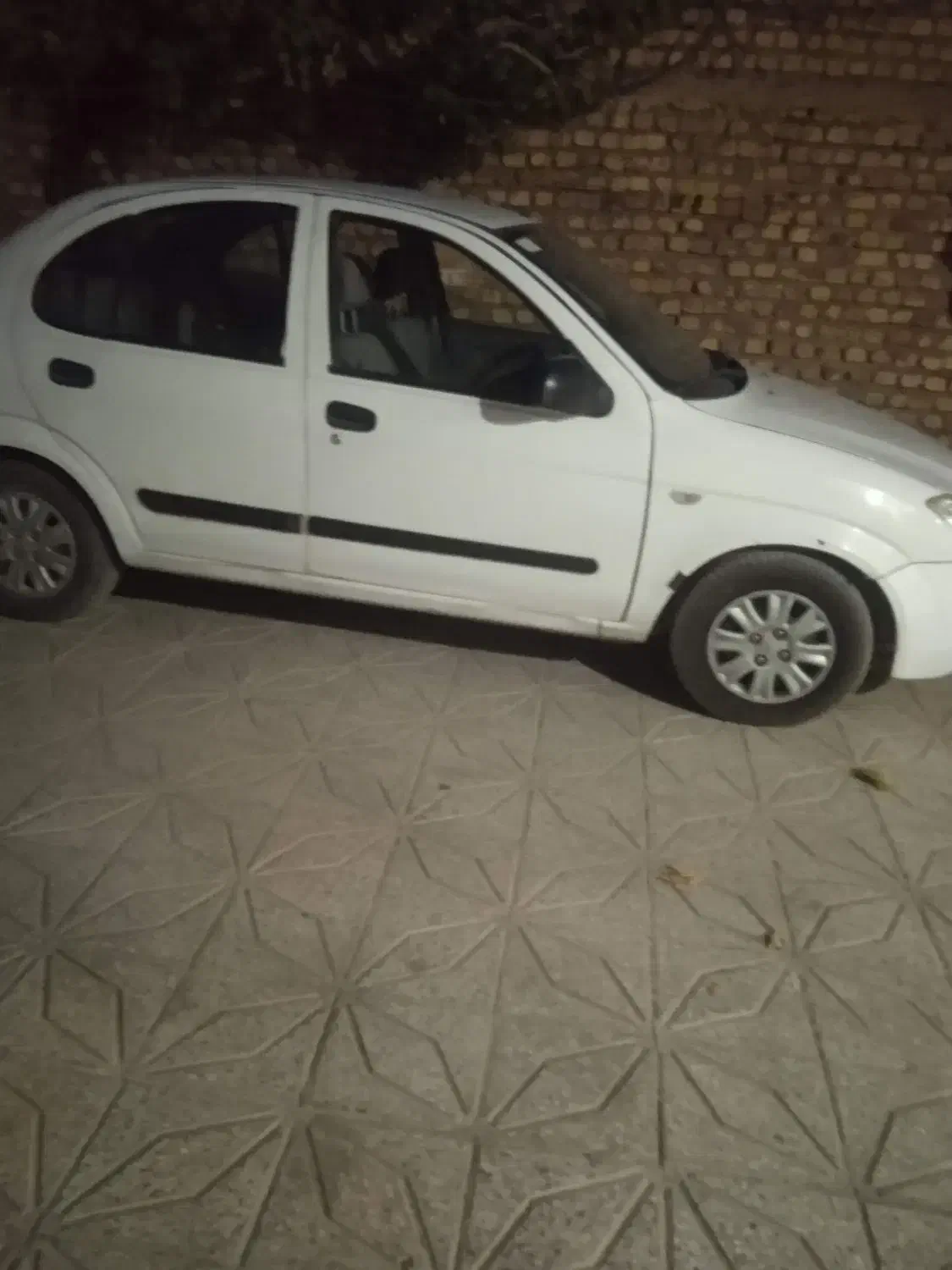 تیبا صندوق‌دار SX، مدل ۱۳۹۵|خودرو سواری و وانت|نجف‌آباد, فاز ۴ شهرک آزادگان|دیوار