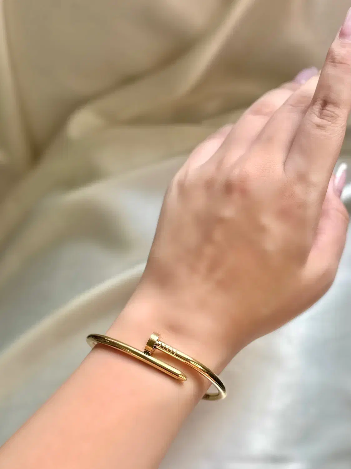 بنگل های ژوپینگ|جواهرات|رشت, توشیبا|دیوار