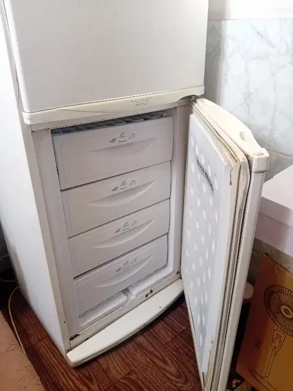 فوری|یخچال و فریزر|شهر ری, عباس‌آباد|دیوار