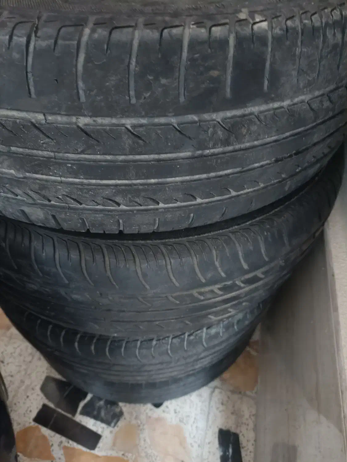 لاستیک 185/60 کارکرده|قطعات یدکی و لوازم جانبی|رشت, ولکس|دیوار