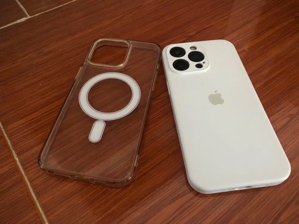 دو عدد قاب آیفون|لوازم جانبی موبایل و تبلت|سلماس, |دیوار