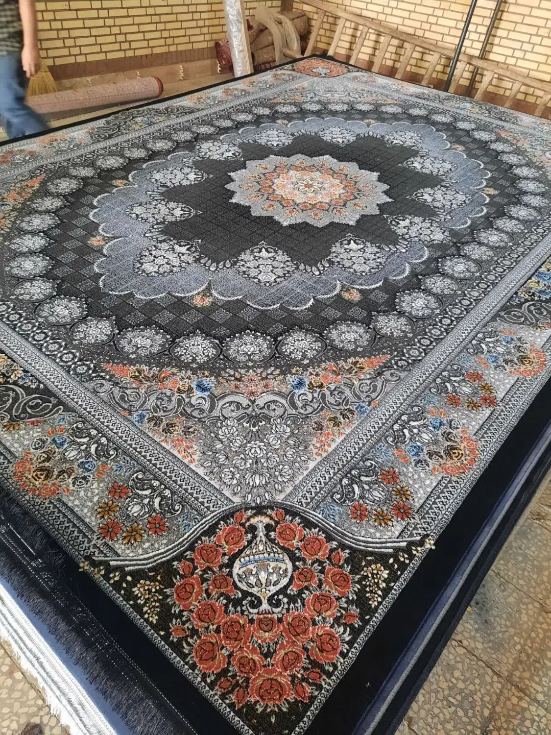 فرش ۱۲متری از ۴۴۰۰|فرش|شاهرود, |دیوار