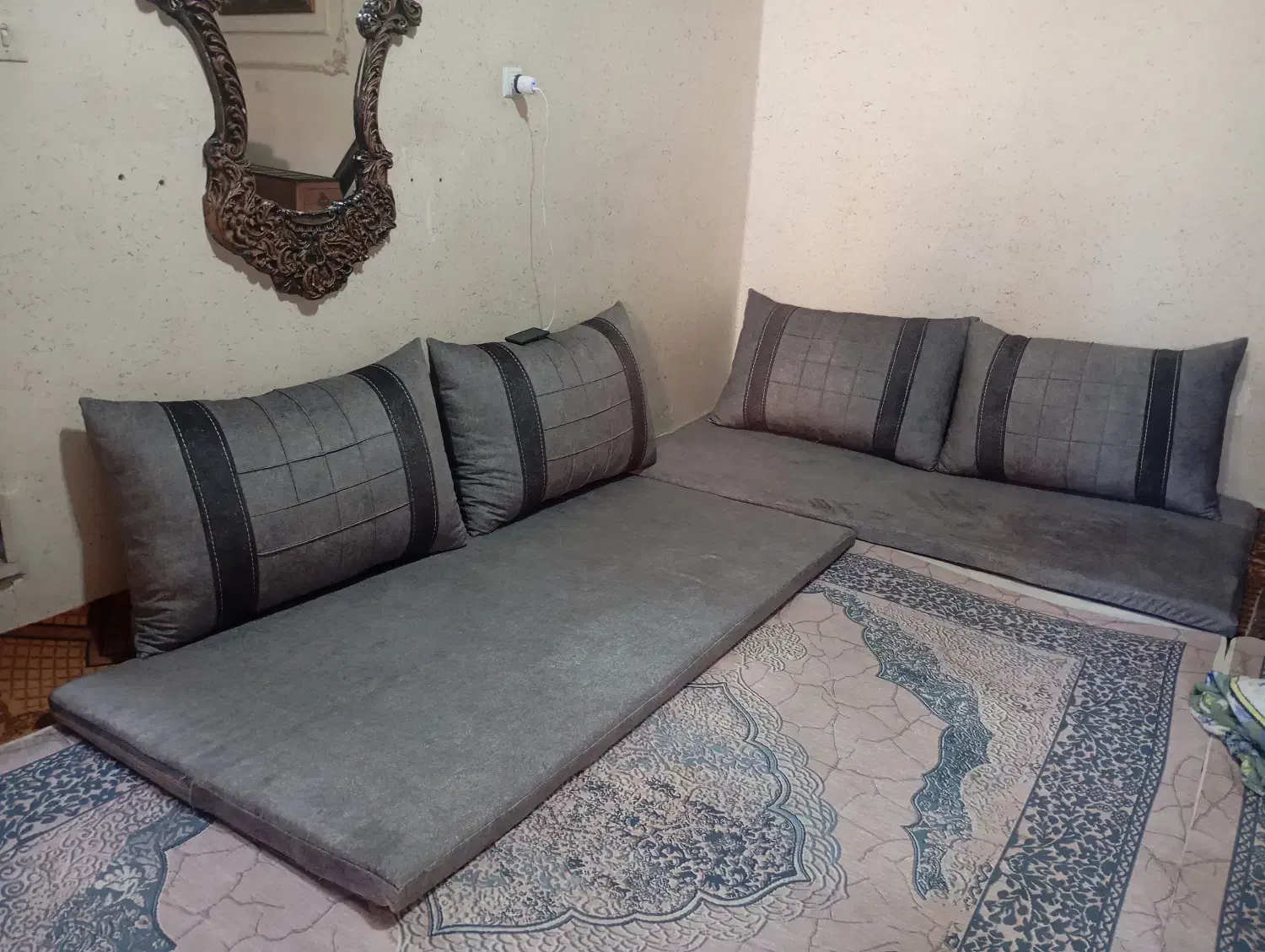 بالش باطرح جذاب خوشگل خدمت دوستان|رختخواب، بالش، پتو|سلماس, |دیوار