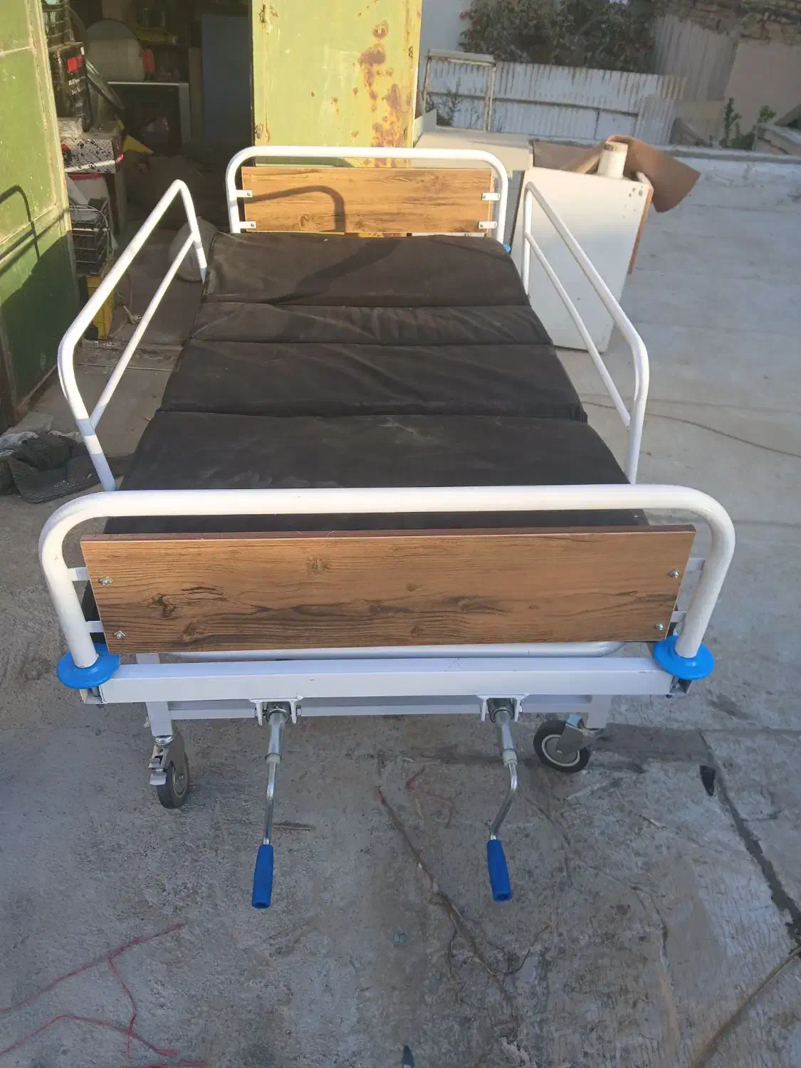 تخت طبی درمانی|پزشکی|کرج, حسین آباد (اکبر آباد)|دیوار