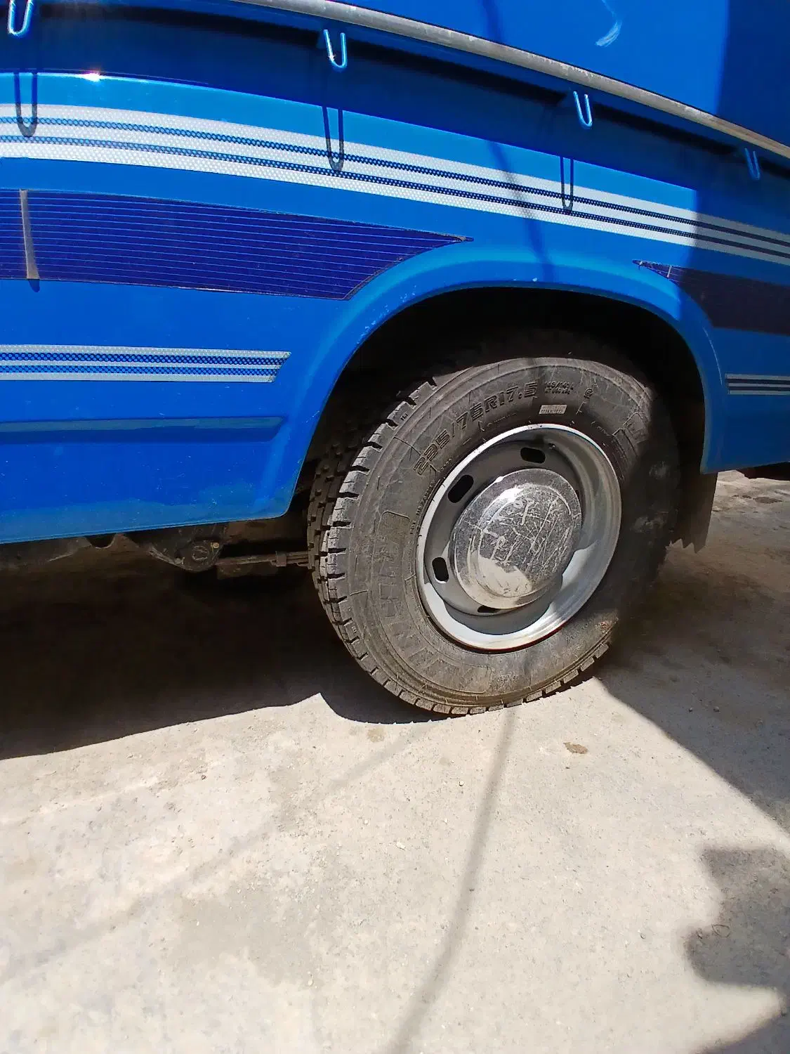 نیسان چهارصدوسه|خودرو سواری و وانت|کرمانشاه, |دیوار