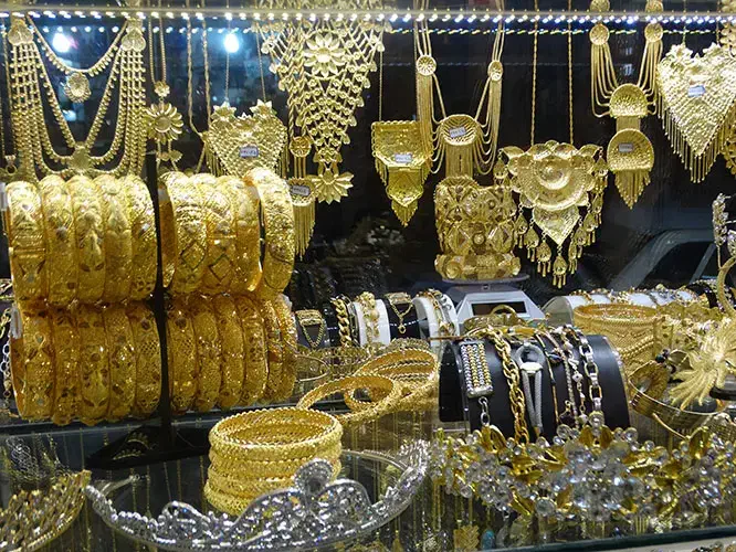 طلا گمشده|اشیا|همدان, |دیوار