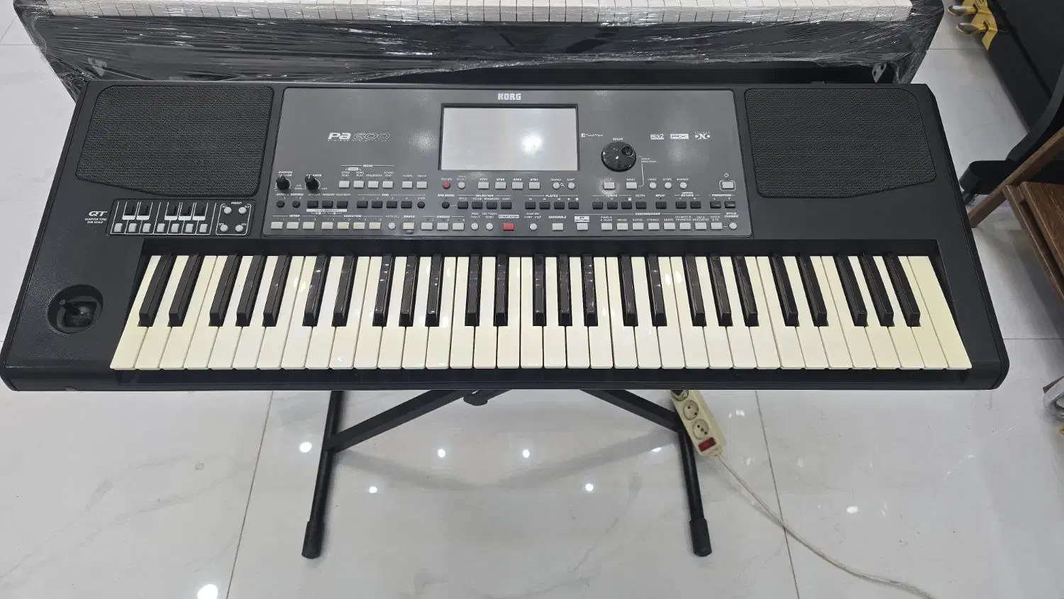 pa 600 korg  کیبورد|پیانو، کیبورد، آکاردئون|گنبد کاووس, |دیوار