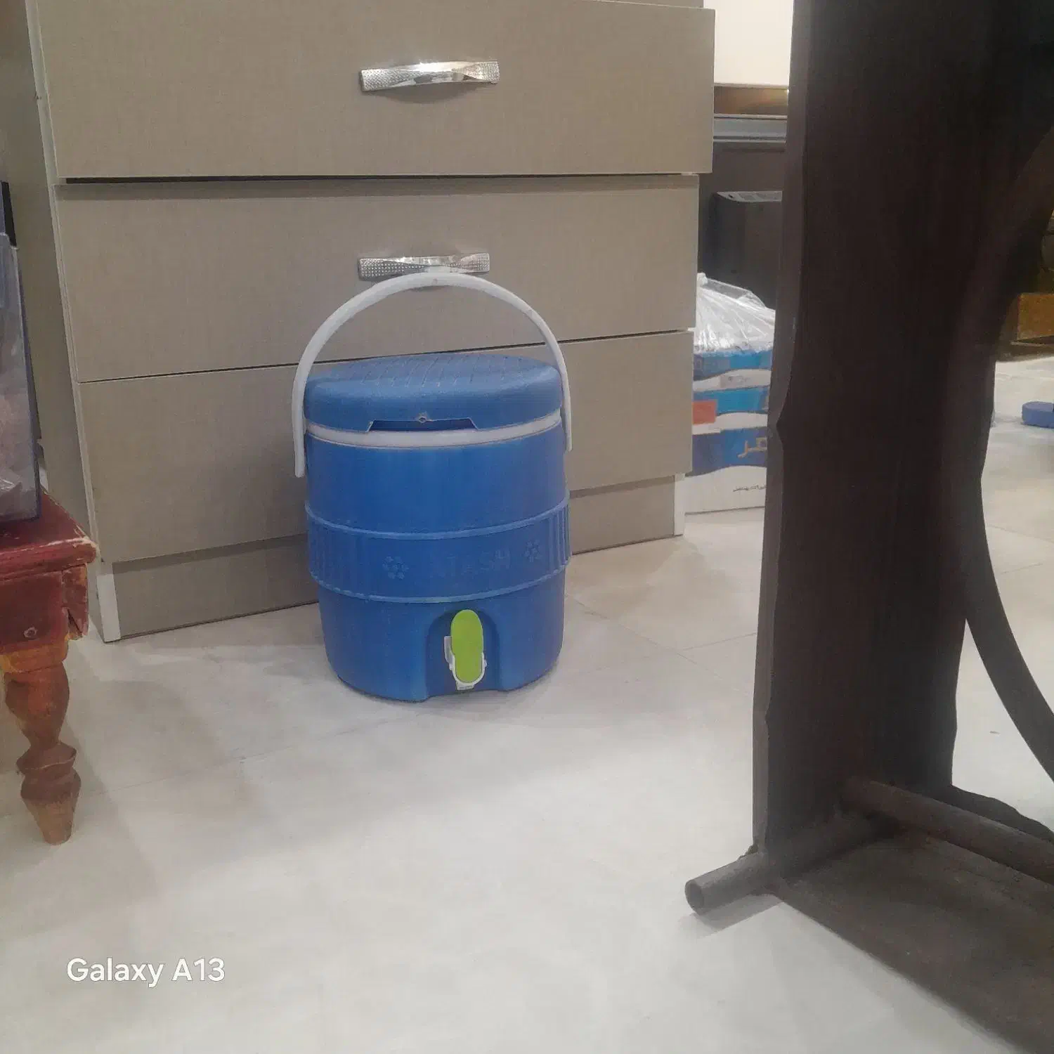 کلمن سالم|ظروف نگهدارنده، پلاستیکی، یکبارمصرف|یاسوج, |دیوار