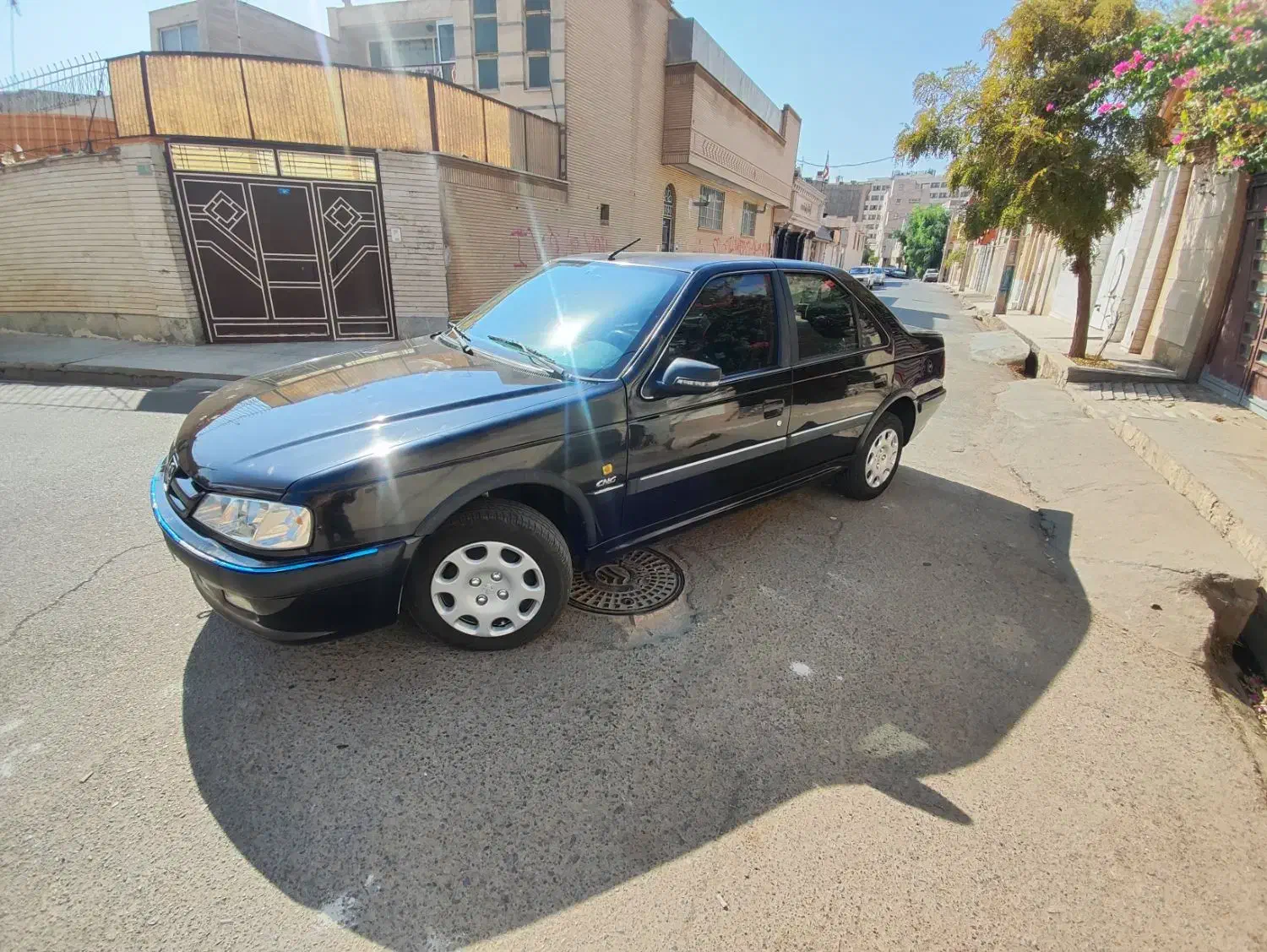 پژو پارس مدل ۹۴ دوگانه|خودرو سواری و وانت|قم, پردیسان|دیوار