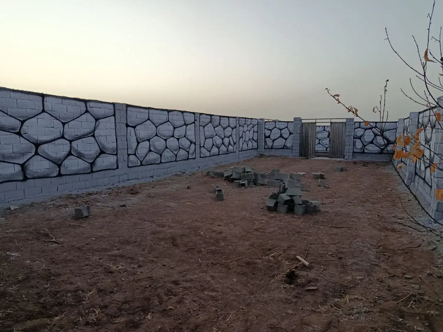 فرصت عالی باغچه در مجموعه کوروش|فروش زمین و ملک کلنگی|تهران, یافت آباد جنوبی|دیوار