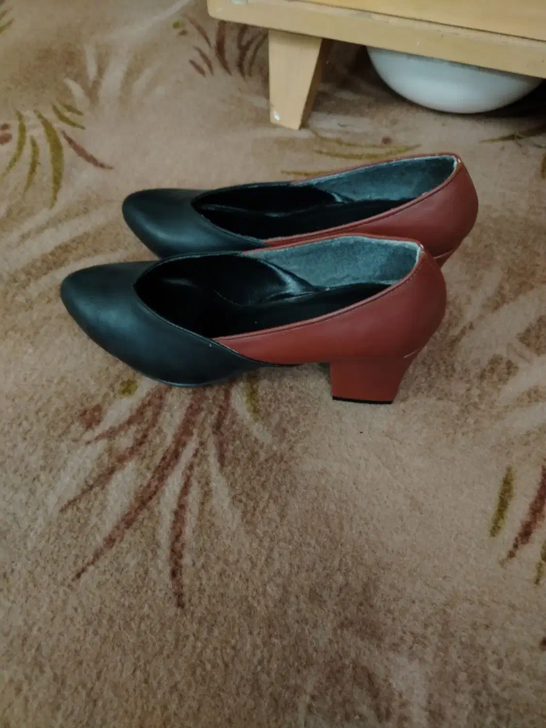 کفش مجلسی|کیف، کفش، کمربند|بوشهر, |دیوار